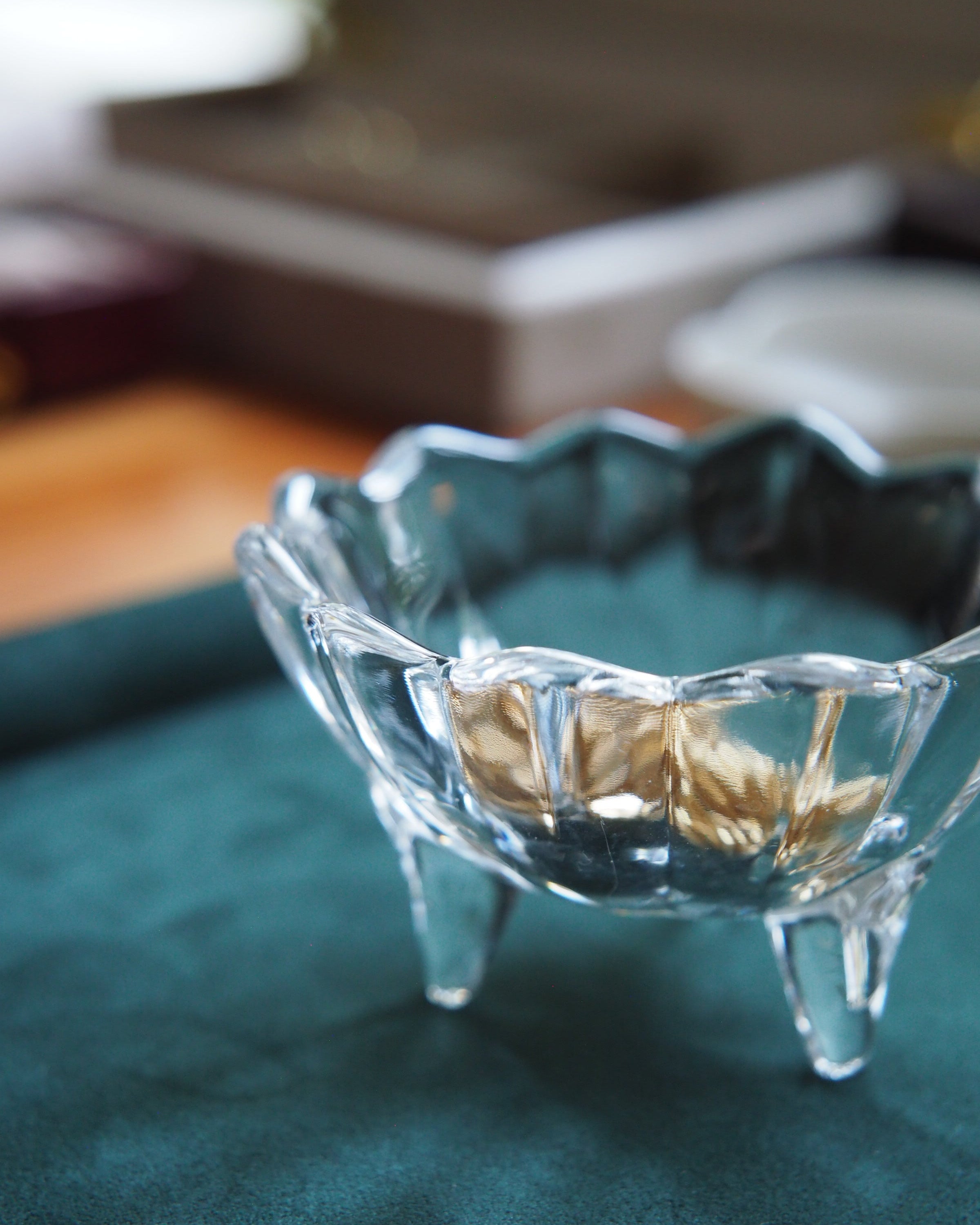 Daisy Glass Trinket Dish